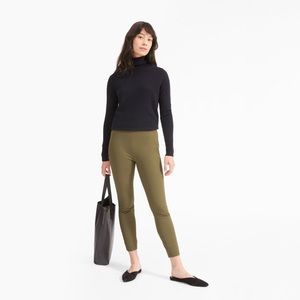 Everlane Work Pant in Olive